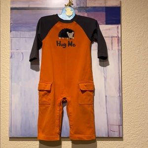 Hug Me Porcupine Outfit